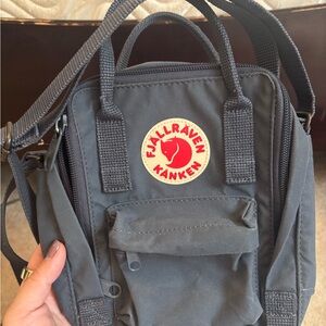 Fjallraven Kånken Mini Sling Bag - Dark Gray with Red Logo